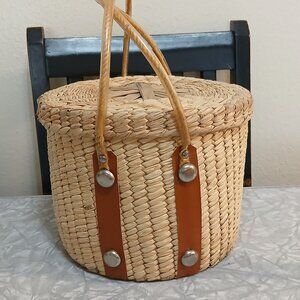 Vintage Hand-Woven Lidded Basket-Purse